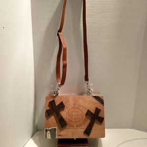 Unisex Suenos de Saundra Upcycled Cigar Box Crossbody Satchel